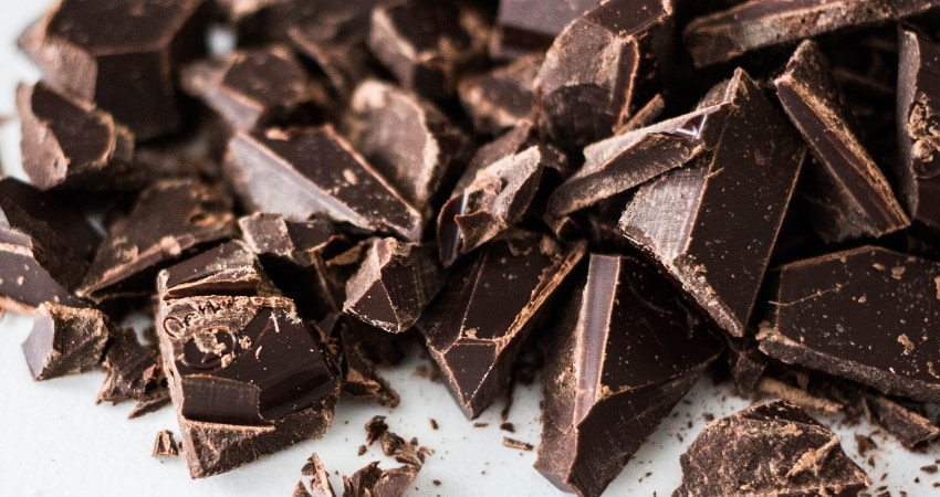 Conoce y mejora tu salud con el chocolate negro